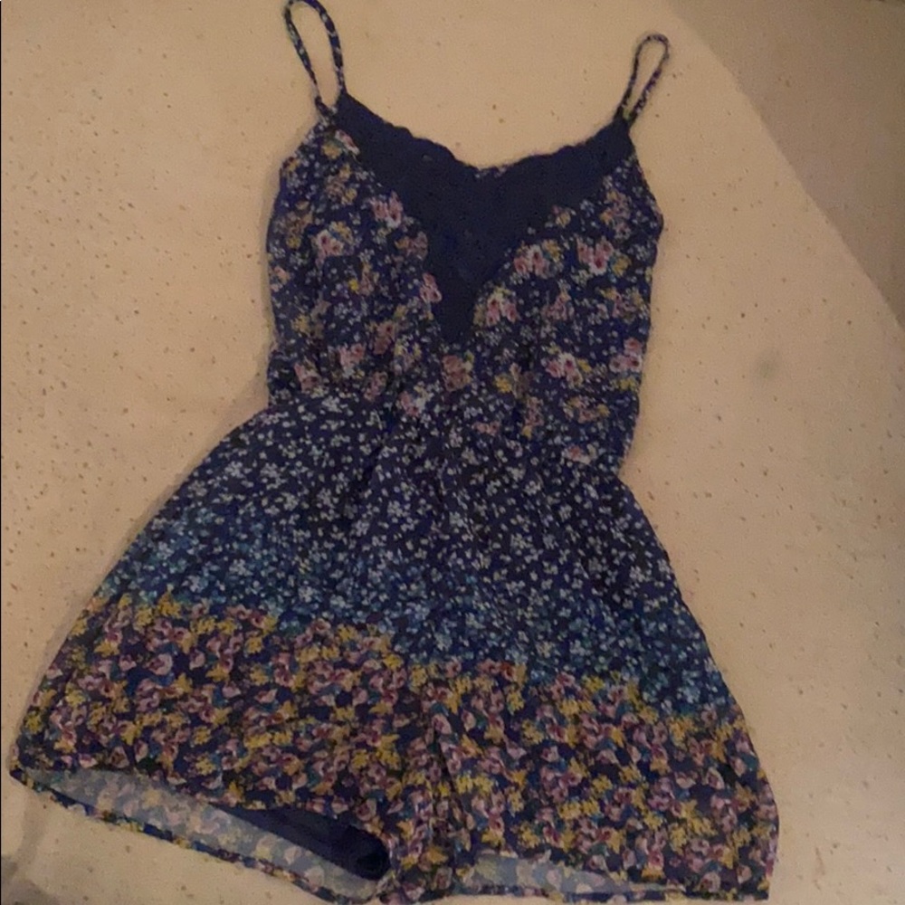Cute summer romper!